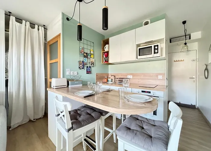 아파트 Les Muleaux - Wifi, Tv, Piscine De *