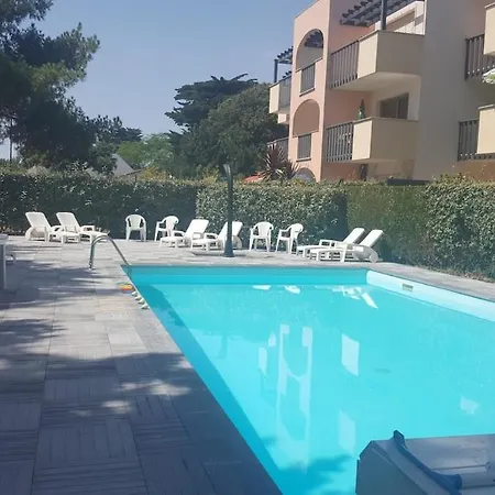 Les Muleaux - Wifi, Tv, Piscine De *